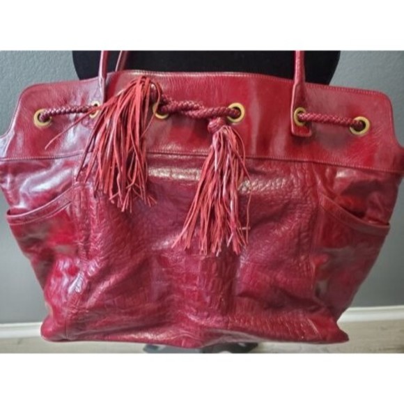 Charles David Red Alligator Leather Hobo Bag Purse Travel Overnight Drawstring - Picture 3 of 16